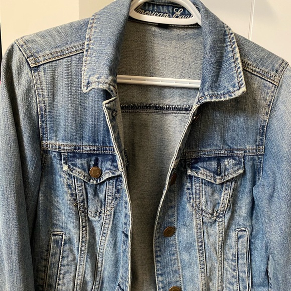 American Eagle Vintage Wash Jean Jacket - Picture 1 of 3